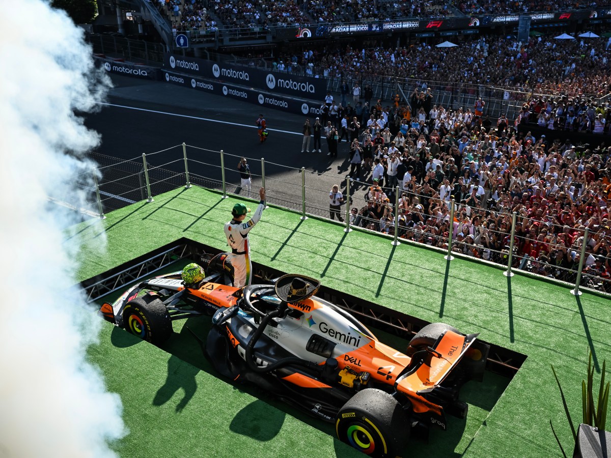 Lando Norris dominates in Mexico to take Championship&nbsp;Lead