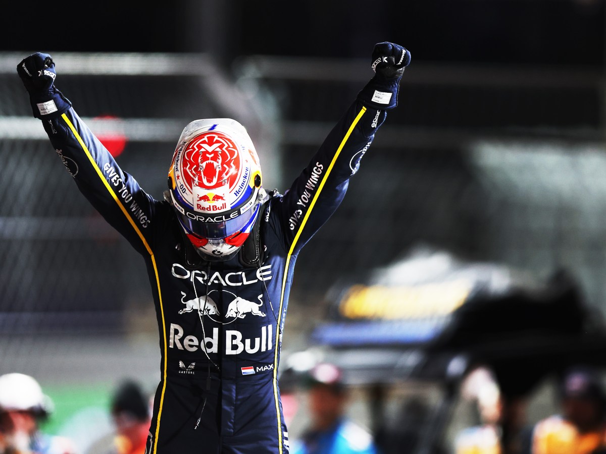 Verstappen wins in Vegas as Mclarens&nbsp;Disqualified